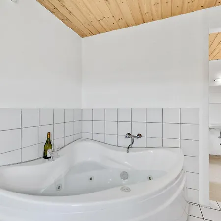 Dom wakacyjny Piękny Dom W Ringkøbing Z Sauną Ringkøbing